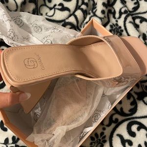 Princess Polly heels